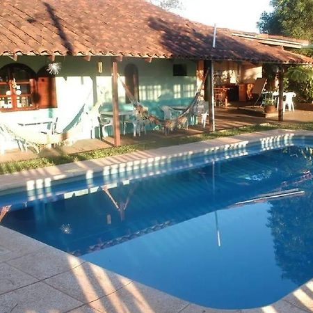 Iguazu Inn Hostel Puerto Iguazu Bagian luar foto