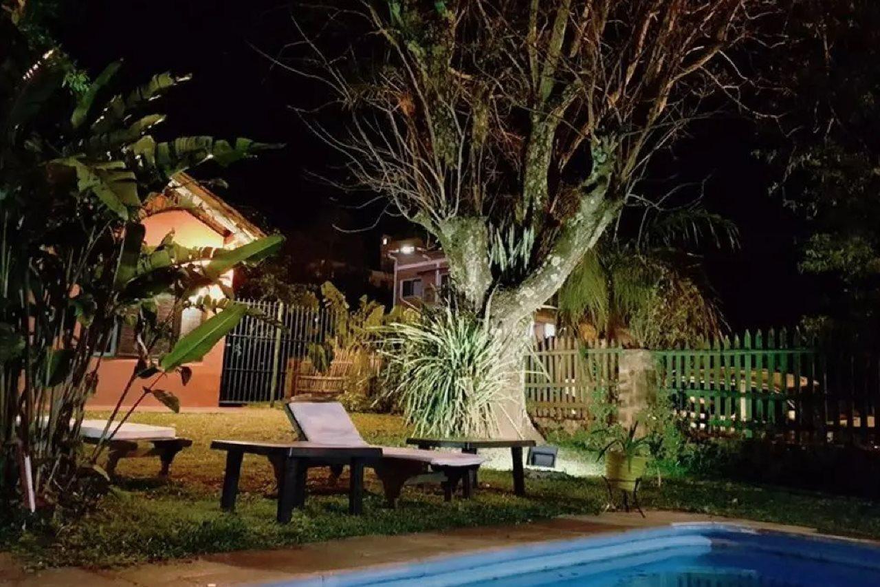 Iguazu Inn Hostel Puerto Iguazu Bagian luar foto