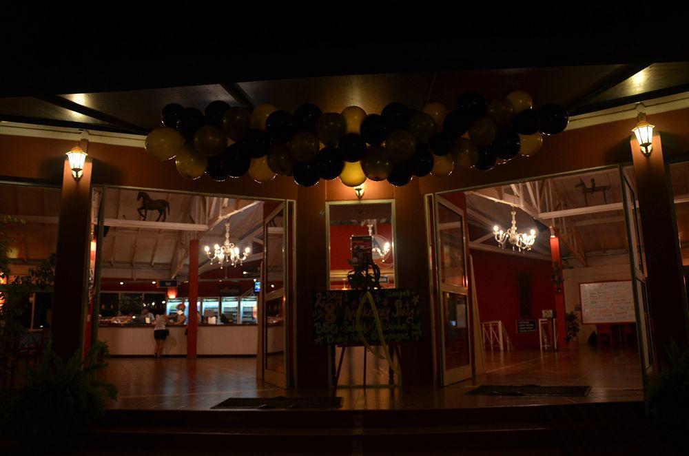Iguazu Inn Hostel Puerto Iguazu Bagian luar foto