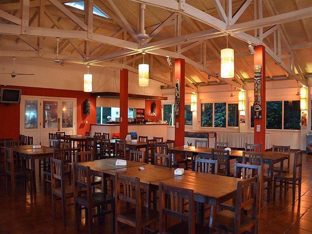 Iguazu Inn Hostel Puerto Iguazu Bagian luar foto
