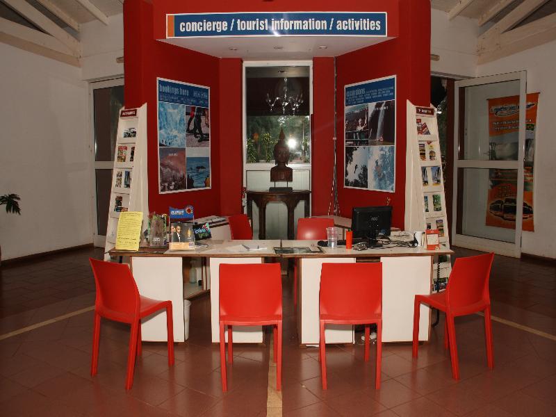 Iguazu Inn Hostel Puerto Iguazu Bagian luar foto