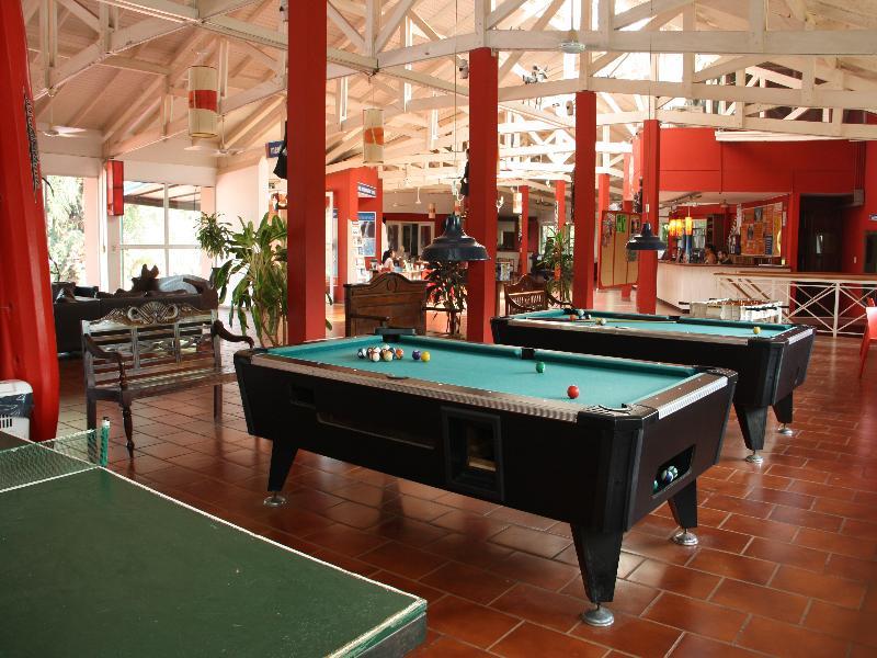 Iguazu Inn Hostel Puerto Iguazu Bagian luar foto